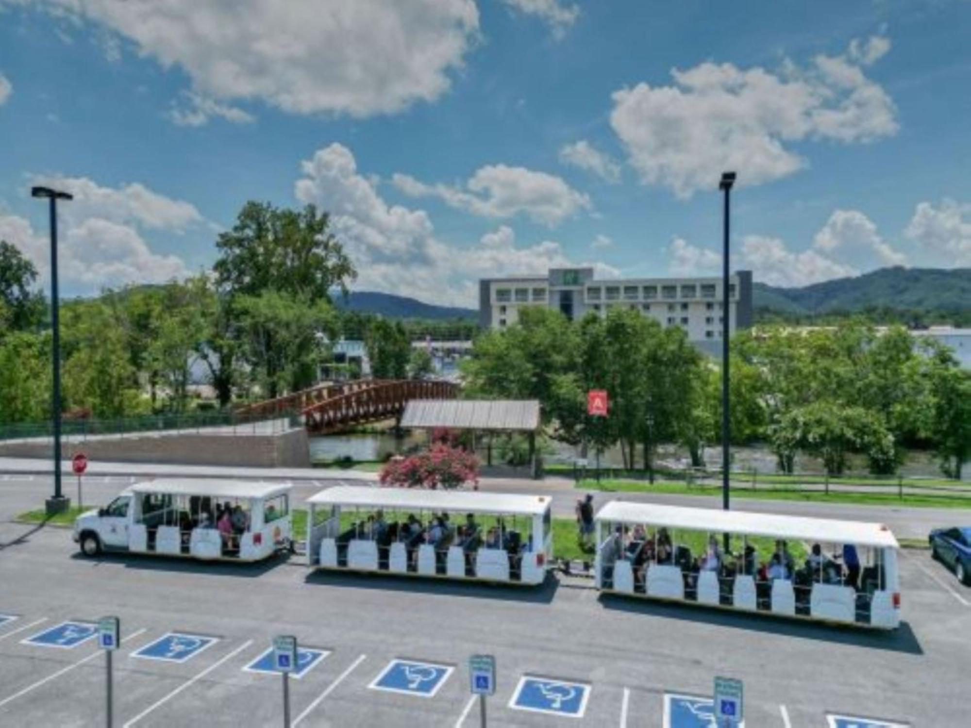 Holiday Inn & Suites Pigeon Forge Convention Center, An Ihg Hotel Ngoại thất bức ảnh